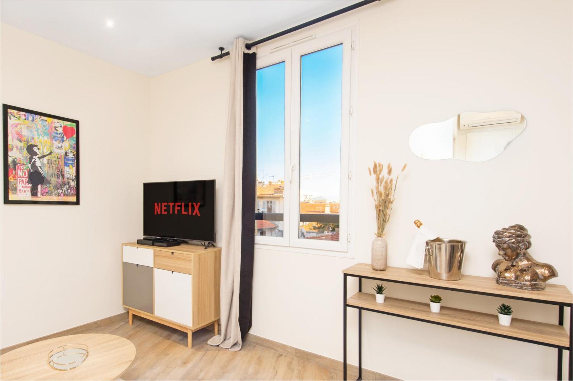 2mn Monaco - Hypercentre - Renove - Bn Apartamento *