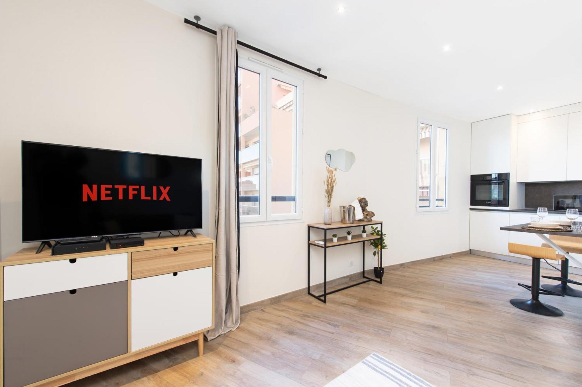 Apartment 2mn Monaco - Hypercentre - Renove - Bn *